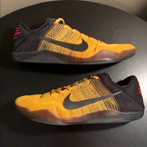 Nike Kobe 11 Elite Low Bruce Lee Flyknit - Picture 2 of 8